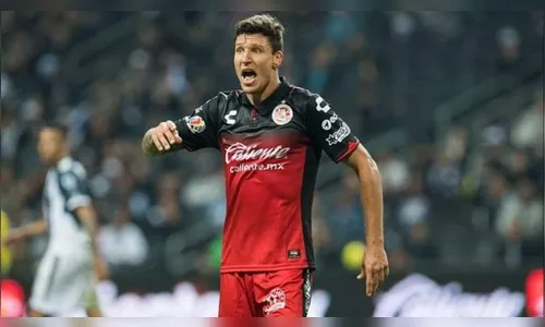 A pedido de Coudet, Inter anuncia a contratação do meia argentino Damián Musto