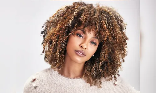 Sheron Menezzes explica como salvou família de incêndio