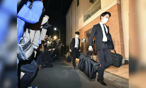 Promotores realizam buscas na residência de Carlos Ghosn