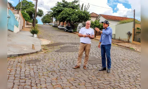 
						
							Apucarana projeta recapeamento de ruas em paralelepípedo
						
						