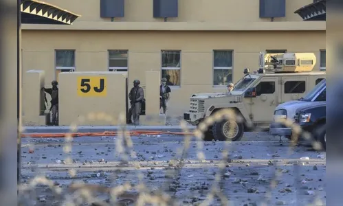 Dois morteiros explodem perto da embaixada norte-americana em Bagdá