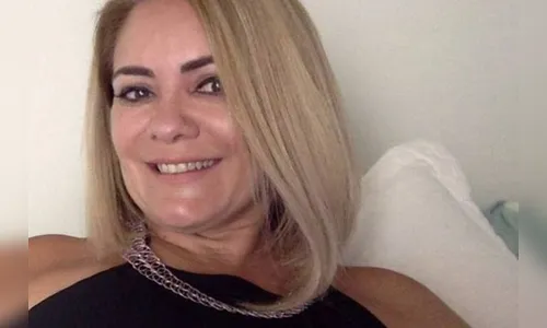 Ministério Público do Rio quer ouvir ex-mulher de Bolsonaro 
