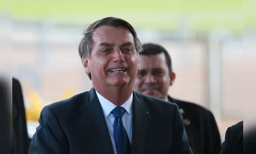 Em novo ataque à imprensa, Bolsonaro diz que jornalistas são ‘raça em extinção’