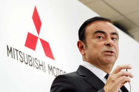 Jornal turco diz que Ghosn fugiu em caixa de equipamento de som