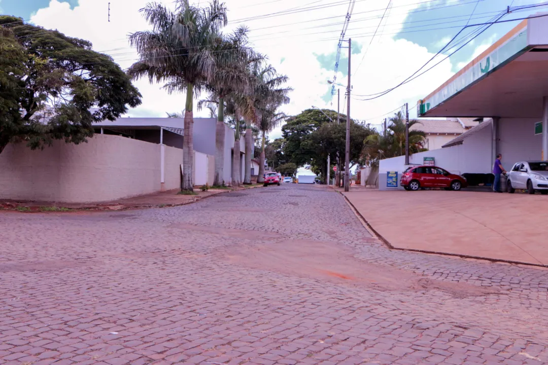 Prefeitura anuncia recape em ruas de paralelepípedo do Pirapó