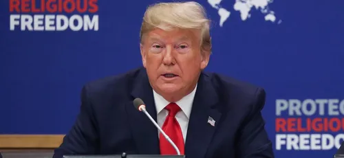 Discurso de Trump sugere 'encenação' de ambos os lados