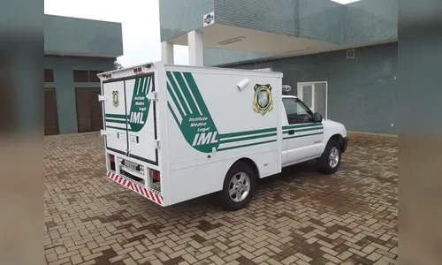 Parece filme de terror, diz mãe de bebê que chorou em carro de funerária, após ser dado como morto