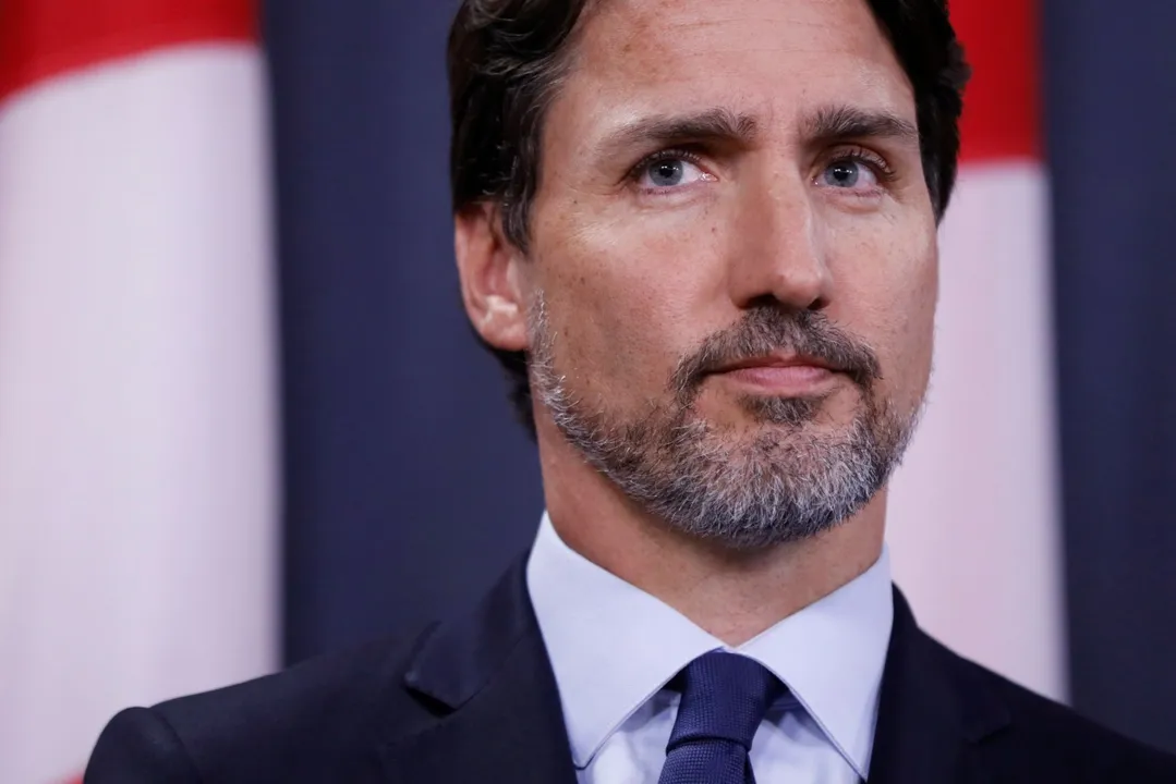 Justin Trudeau disse que inteligência aponta que avião ucraniano repleto de canadenses foi derrubado por míssil iraniano (Reuters/Blair Gable)
