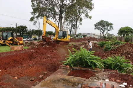 Construção do Espaço das Feiras é iniciada em Apucarana