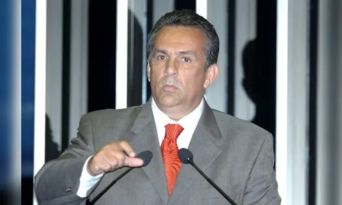 PF prende ex-senador em investigação de caixa 2 de governador do Pará