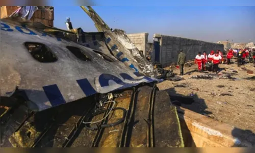 Relatório aponta que Boeing ucraniano pegou fogo antes de cair no Irã