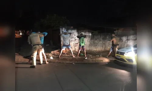 PM de Apucarana prende duas pessoas durante 'Operação Arrastão'
