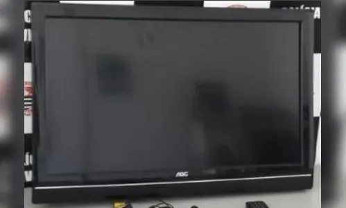 Homem compra TV furtada e vai parar na delegacia, em Apucarana
