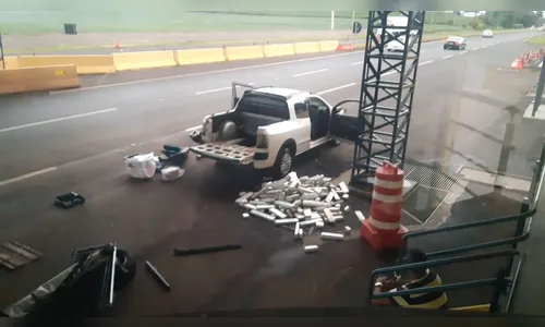 PRF prende motorista e apreende 162 kg de maconha, em Mandaguari