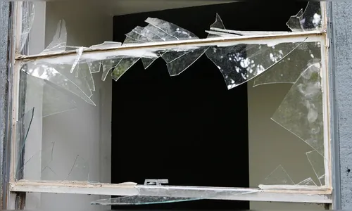 Em Lunardelli, homem tem casa  invadida e furtada enquanto dormia