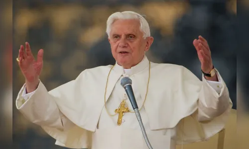 Celibato: Bento XVI rejeita 