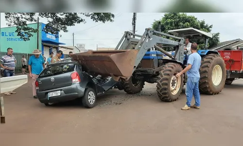 Homem compra carro e sofre acidente  em Jardim Alegre