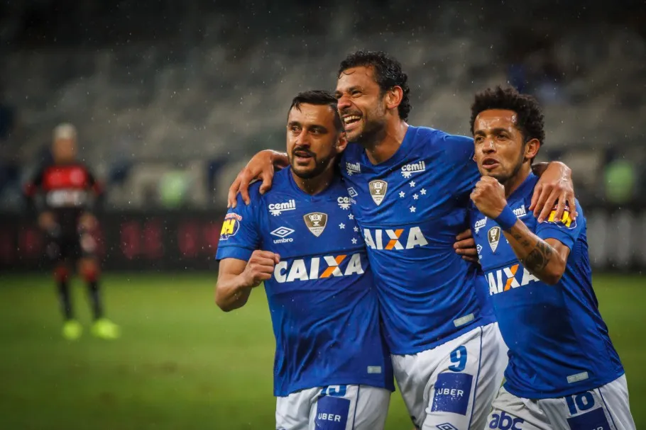 Com dívida 10 vezes maior do que receita, Cruzeiro busca sobrevivência esportiva