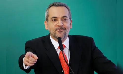 Enem 2019 foi o “melhor de todos os tempos”, diz ministro