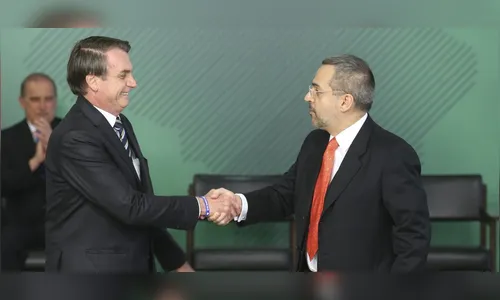 Governo concede aumento de 12,84% no piso dos professores da Educação Básica