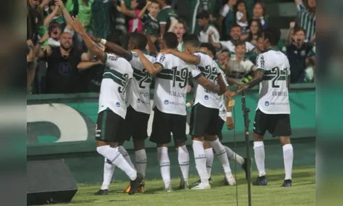 Com gol no apagar das luzes, Coxa vence o FC Cascavel de virada no Couto Pereira