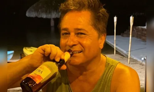 Sem gasolina, Leonardo empurra Ferrari e brinca: “Só na banguela”