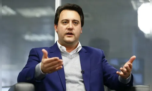 Governador Ratinho Junior entrega 200 casas populares em Jaguariaíva 