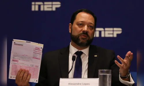 Inep diz que erros na correção do Enem foram revistos