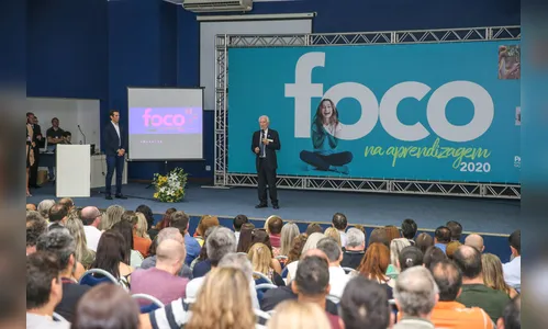 Estado autoriza pagamento extra de R$ 20 milhões às escolas