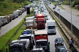 Tabela do frete agrava distorções no transporte de carga e afeta preços, diz CNI