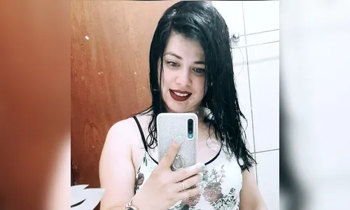 Polícia encontra celular de mulher morta com 25 facadas escondido em muro, em Maringá