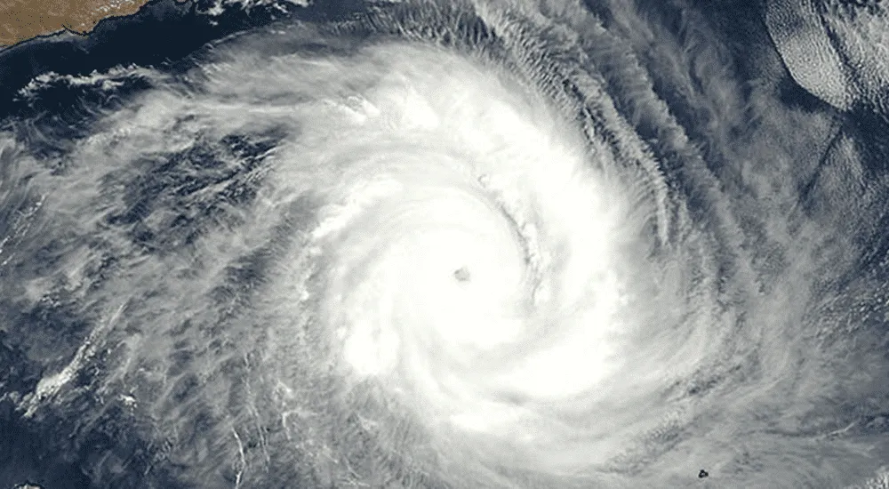 Marinha emite alerta para possível ciclone na costa da região Sudeste