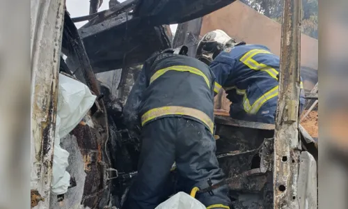 Identificado motorista morto carbonizado em acidente na região; caminhão tinha placas de Apucarana