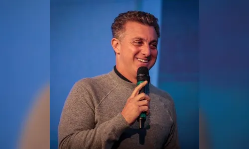 'Não tenho resposta', diz Huck sobre 2022