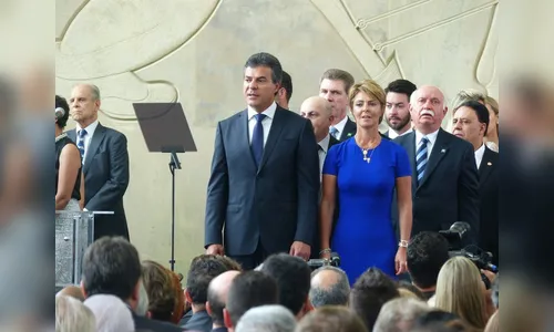 Juiz marca interrogatório de Beto Richa e mulher em processo da Quadro Negro para julho