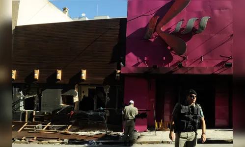 Sobreviventes da boate Kiss usam marcas de tragédia para debater traumas