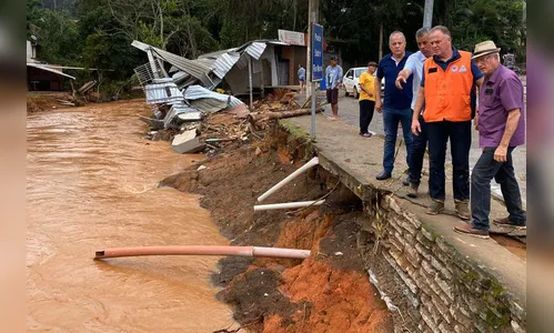Chuva faz mais de 10 mil pessoas deixarem suas casas no Espírito Santo