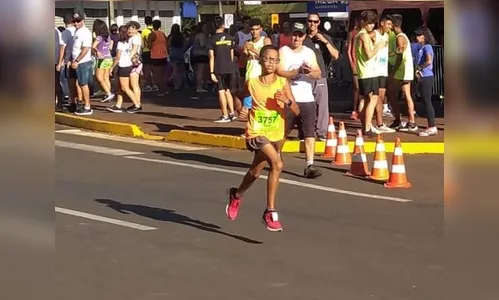 Garoto de Apucarana é tricampeão da Vinteoitinha