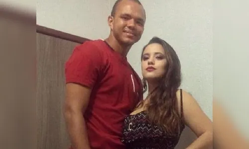PM chega mais cedo em casa, flagra mulher com outro homem na cama do casal e mata os dois 