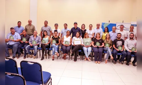 Trabalhadores são homenageados no Dia do Boné