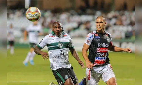 Coritiba leva gol nos minutos finais e empata com o Operário em casa