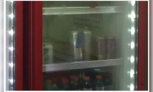 Dona de rede de restaurantes é presa suspeita de vender bebidas roubadas, no Paraná