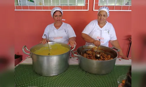 Merendeiras das Escolas Municipais e Cmei’s, de Arapongas, passam por capacitação 