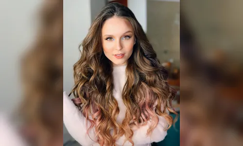 Larissa Manoela usa máscara nos EUA e preocupa fãs