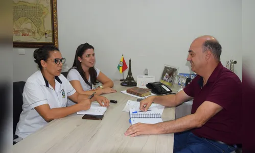  Reunião discute últimos detalhes do retorno as aulas da rede municipal de Ivaiporã