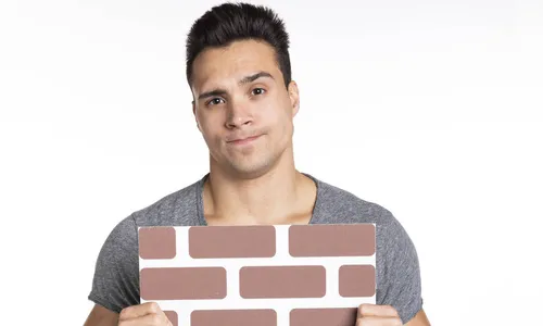 Polícia Civil indicia Petrix Barbosa e participante pode deixar ‘BBB20’