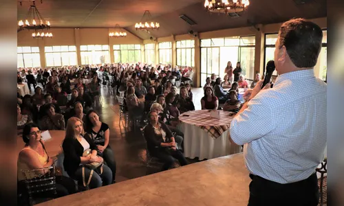 Capacitação reúne merendeiras e auxiliares da Rede Municipal