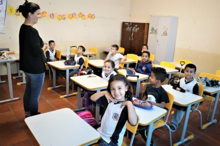 Mais de 10 mil alunos retornam às aulas da Rede Municipal de Arapongas 