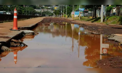 Chuva volta a causar transtornos e estragos em parte de Minas Gerais