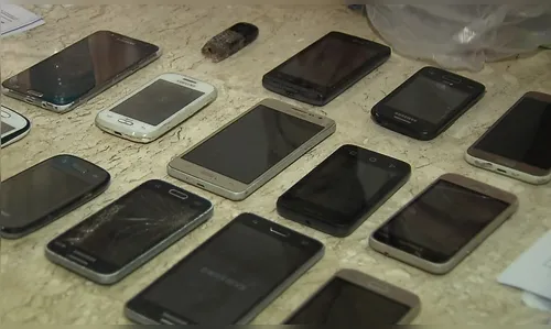 Presos criam armadilha para dar choque em agentes e esconder celulares, em Cambé